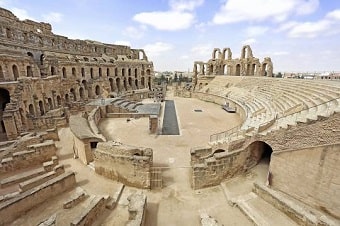 Tunisia-Amphitheater-of-El-Jem